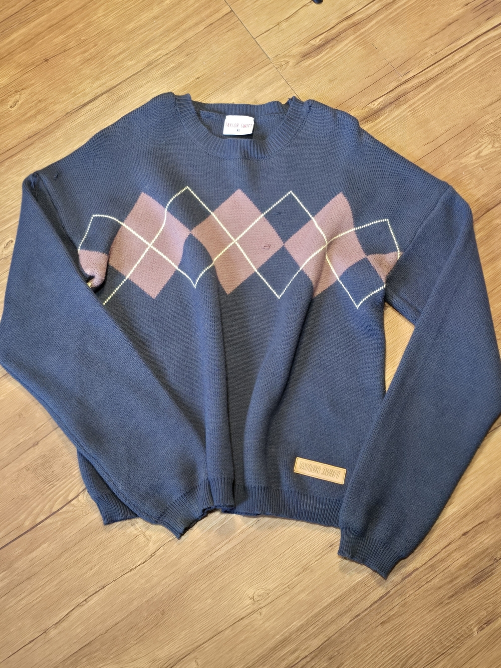 Official Taylor Swift Red TV Navy Argyle Sweater XL (All Too Well)